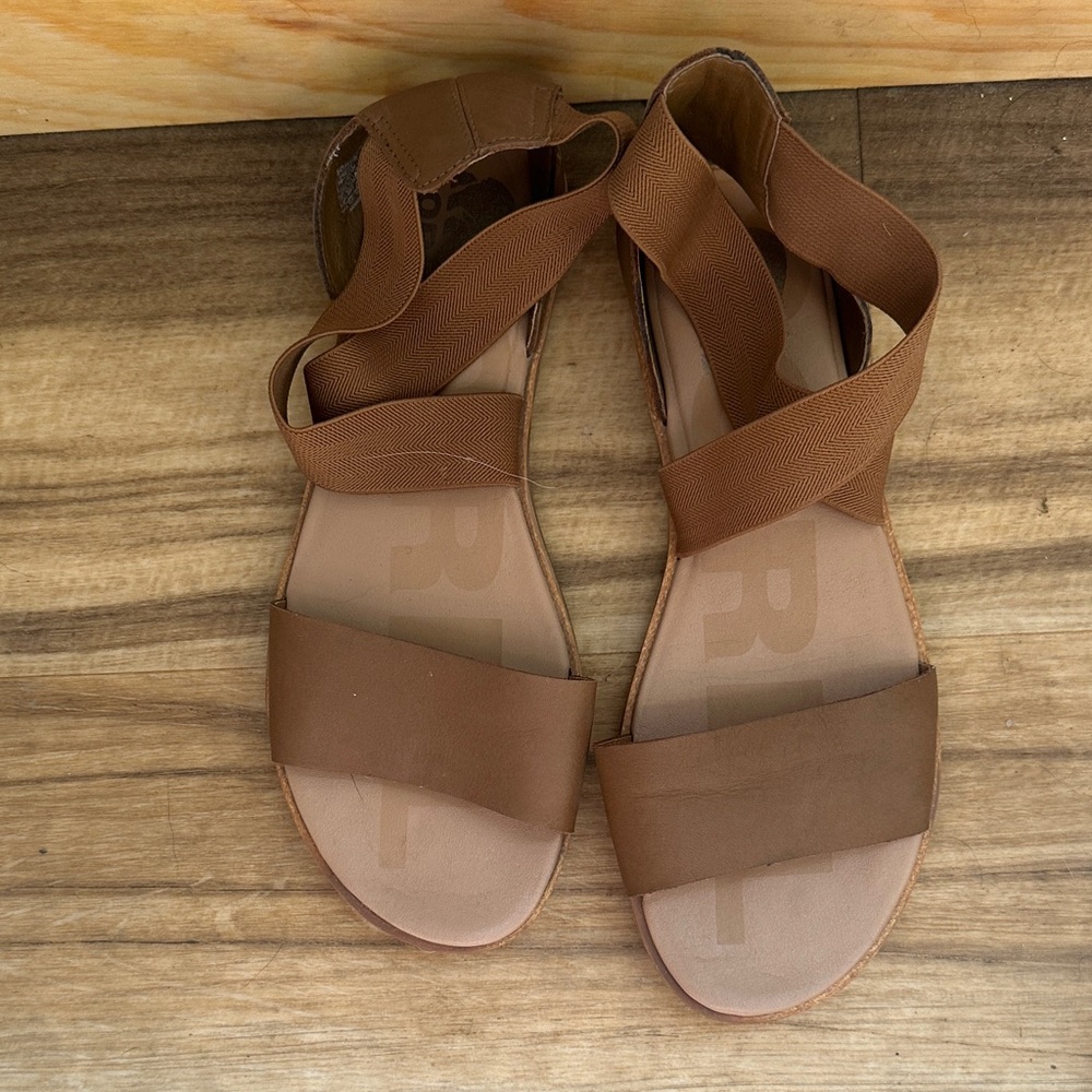 Sorel Ella sandals